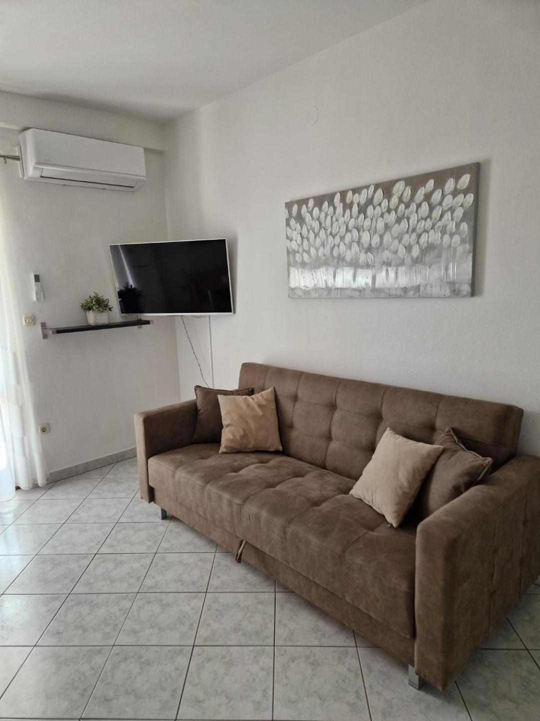 Apartments Ida Sućuraj Esterno foto