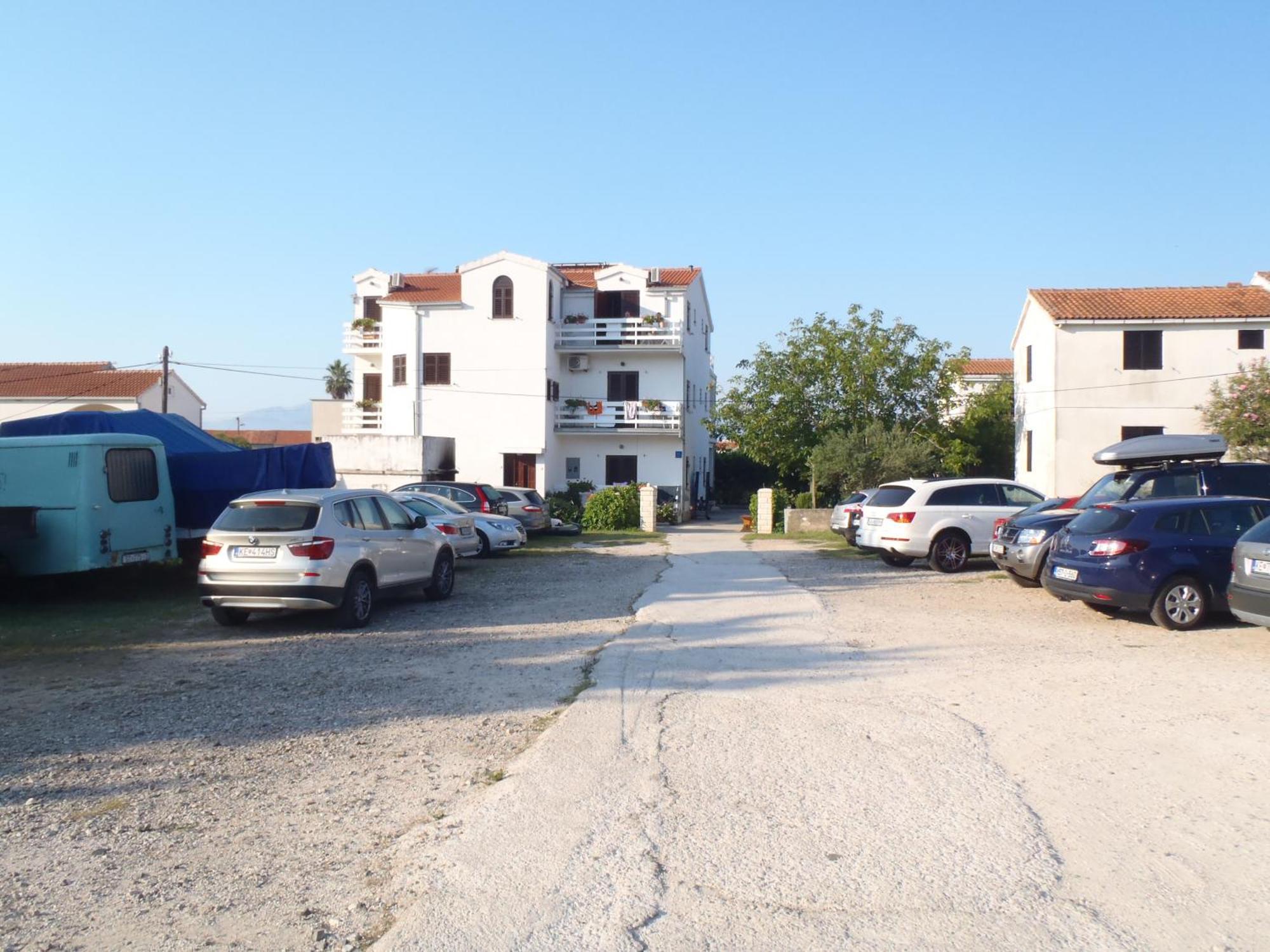 Apartments Ida Sućuraj Esterno foto
